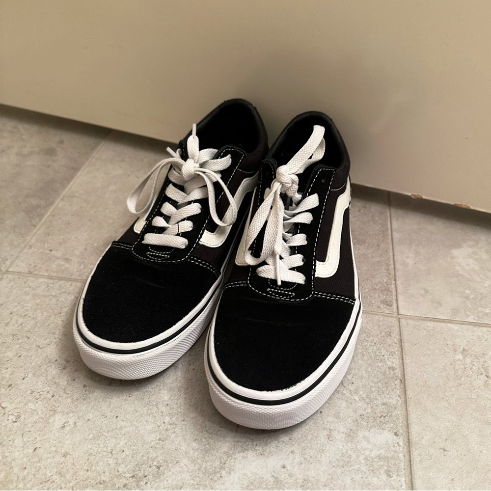 VANS BLACK OLD SKOOL SHOES